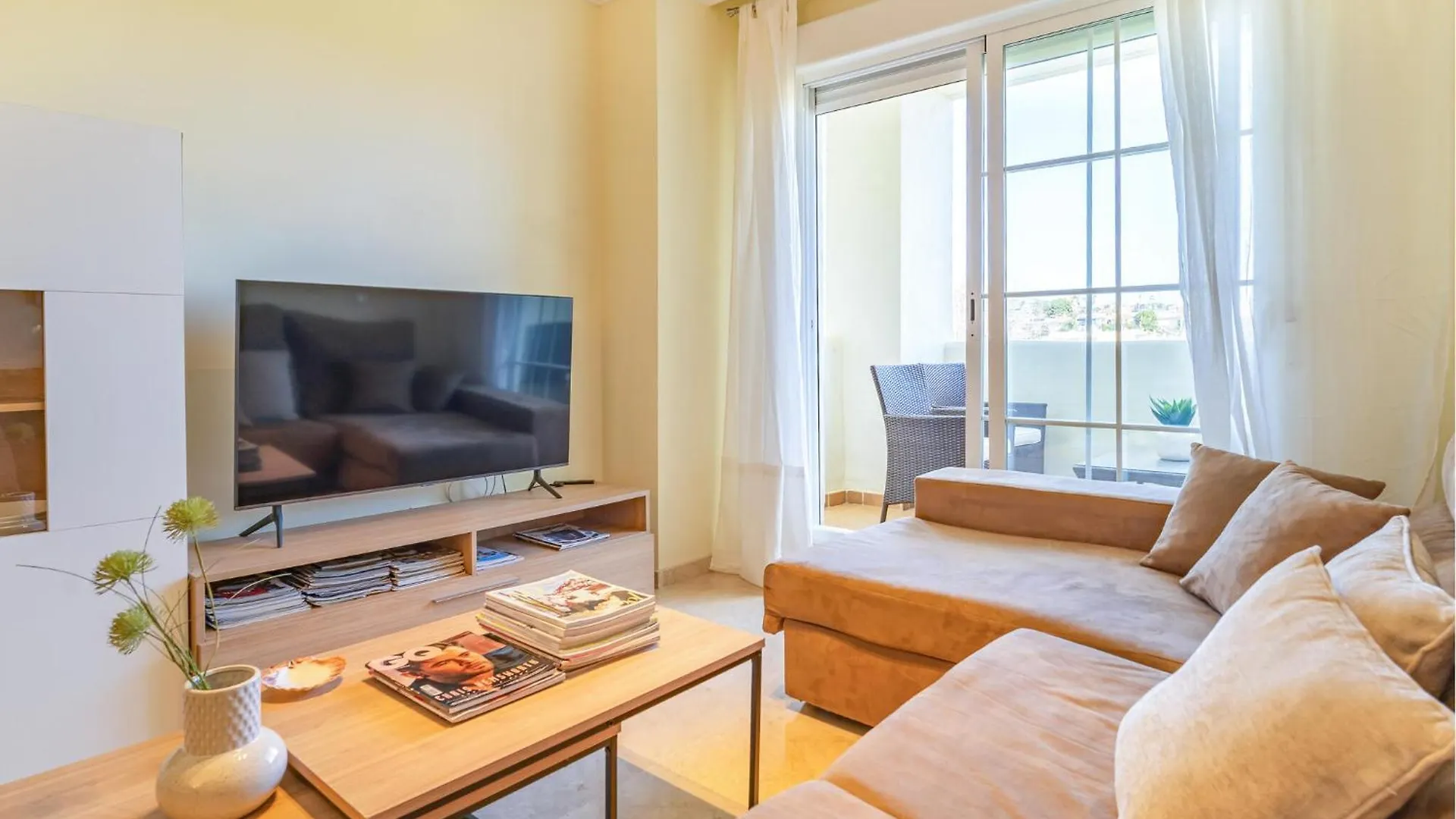 Nice Apartment In Benalmadena With Kitchen